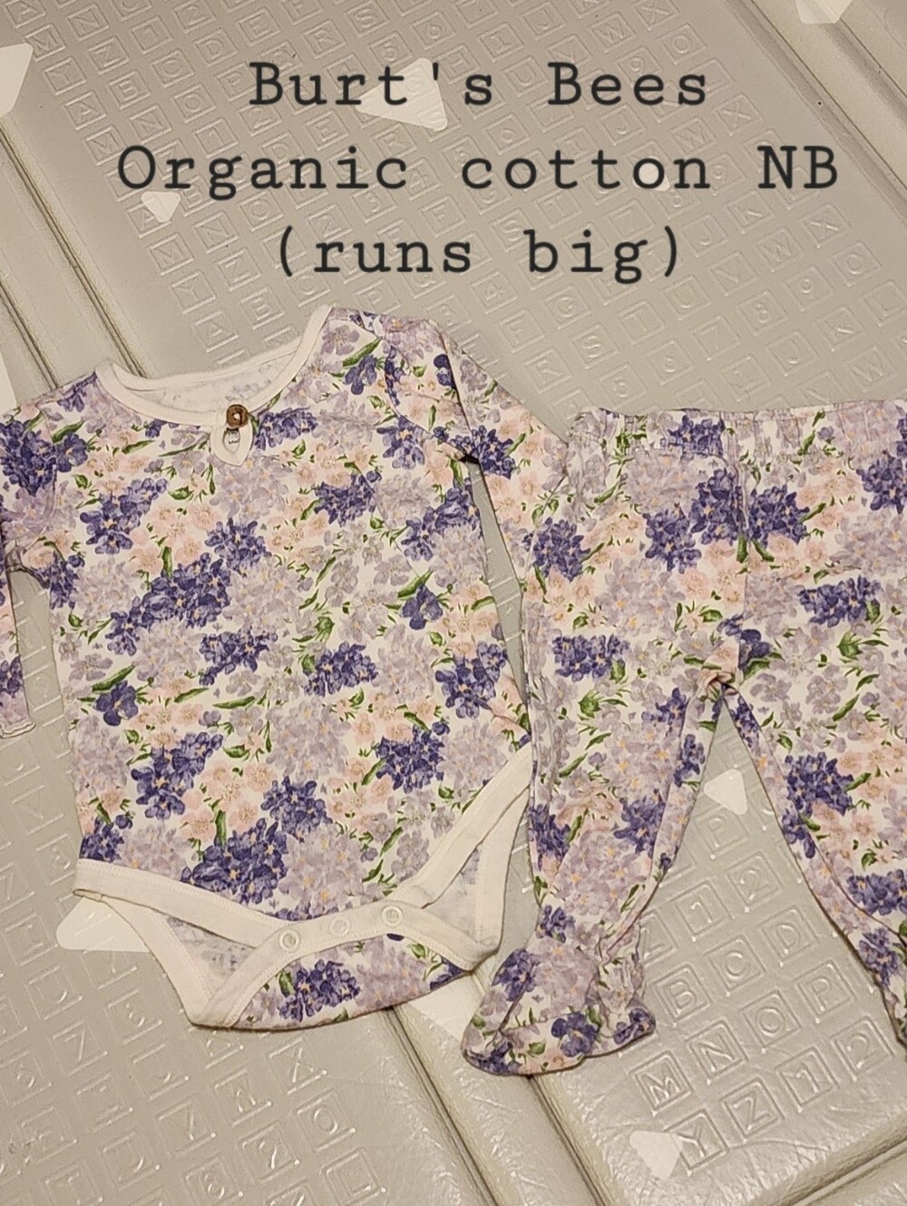 Burt's Bees Lavender Floral Organic Cotton Newborn Set